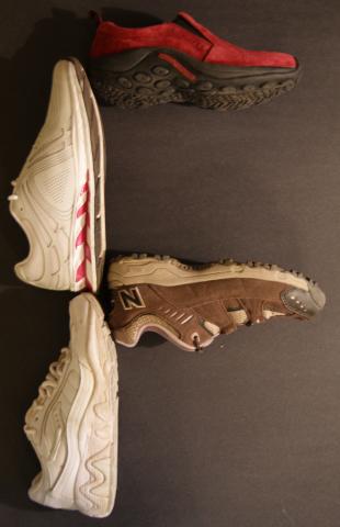Shoe_F.jpg